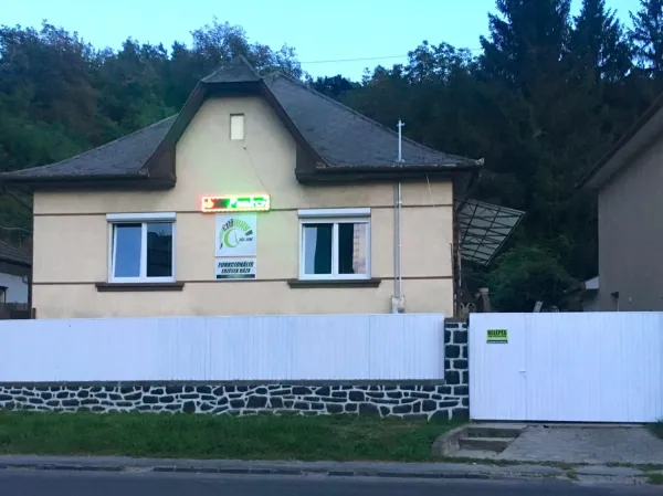Házacska | eddzeniway