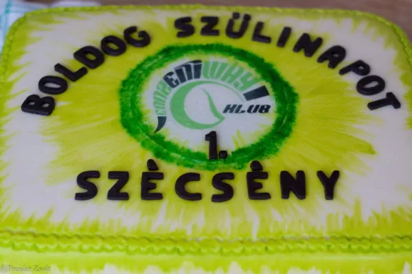 Szécsényi osztag, első szülinap | eddzeniway